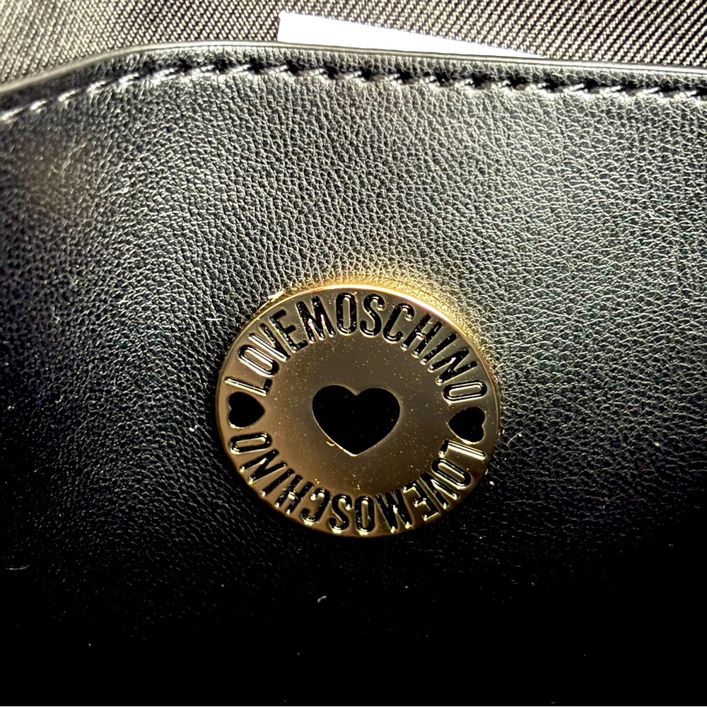 LOVE MOSCHINO Red with Gold Heart Zippered Vegan Leather Handbag/Crossbody--NWT - Picture 11 of 16
